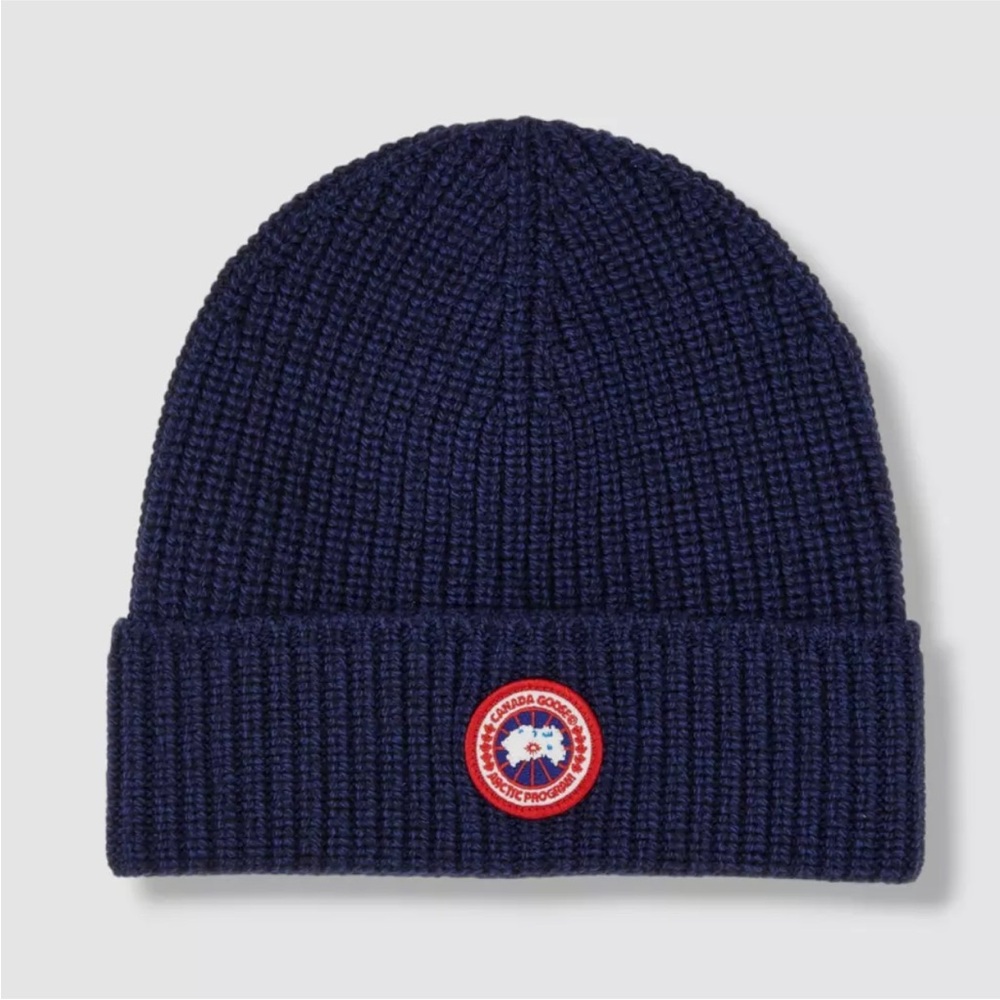$195 Canada Goose Unisex Adults Blue Wool Ribbed Artic Disc Beanie Hat Size OS
